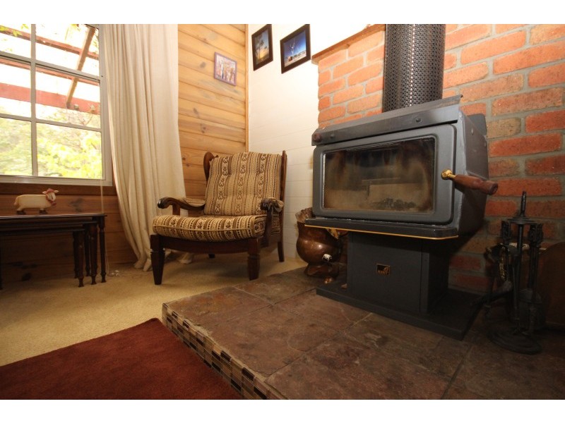 173 Petticoat Road, Cabbage Tree VIC 3364