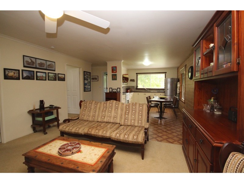 173 Petticoat Road, Cabbage Tree VIC 3364