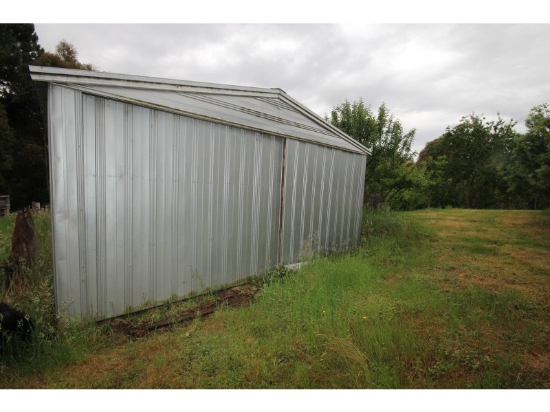 173 Petticoat Road, Cabbage Tree VIC 3364