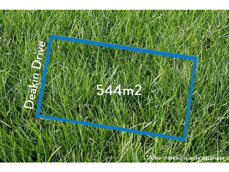 17 Deakin Drive, Delacombe VIC 3356