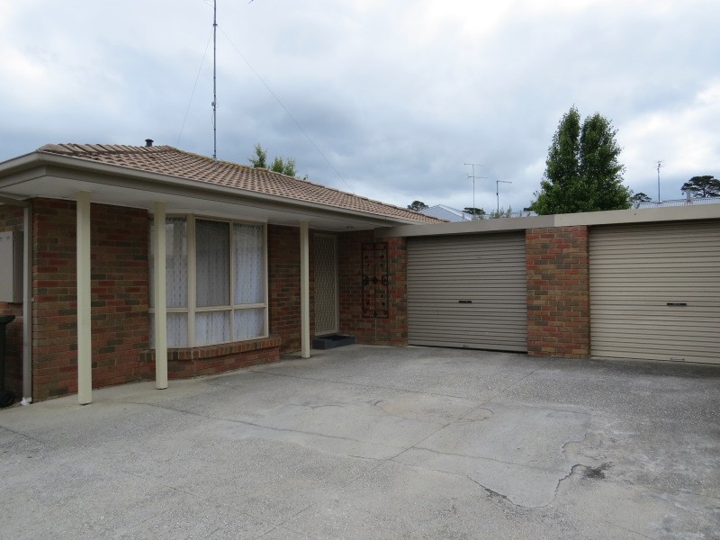 2/507 Bell Street, Redan VIC 3350