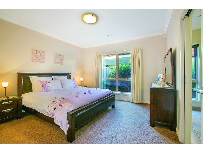 4 Parkmore Place, Invermay Park VIC 3350