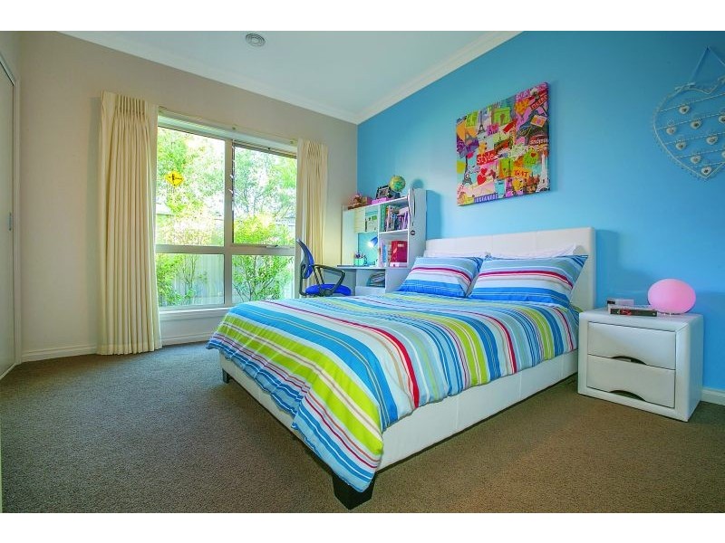 4 Parkmore Place, Invermay Park VIC 3350