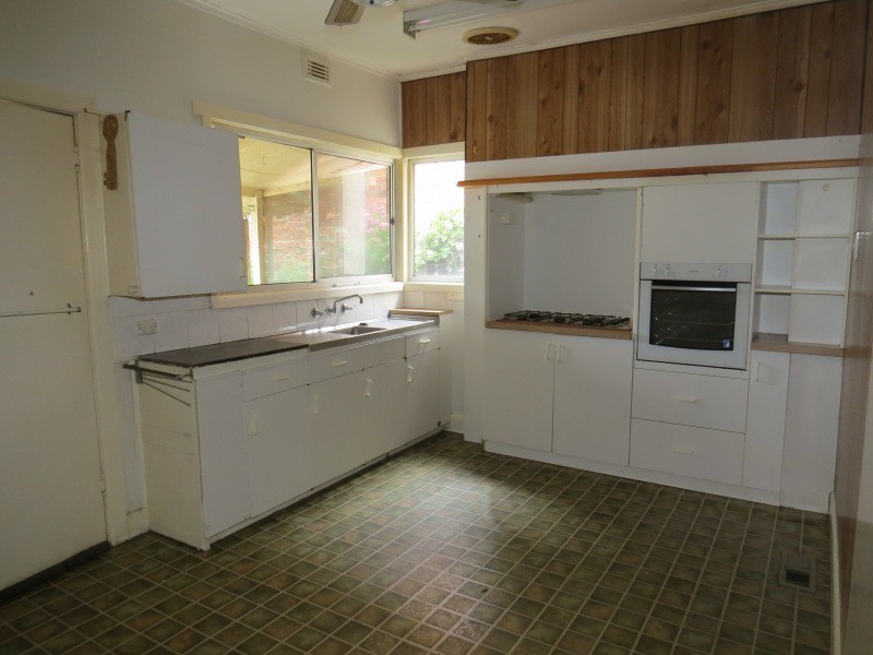 407 Gladstone Street, Golden Point VIC 3350