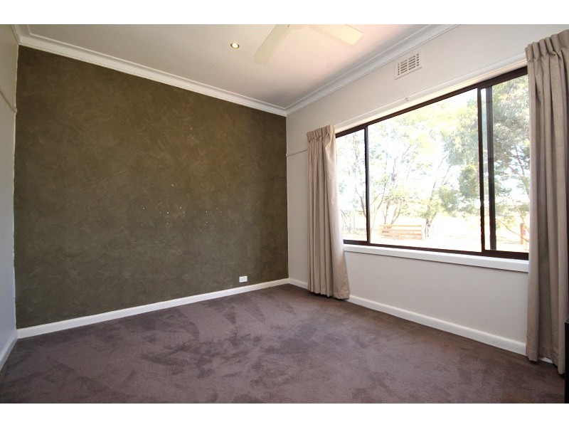 926 Sebastopol- Smythesdale Road, Ross Creek VIC 3351