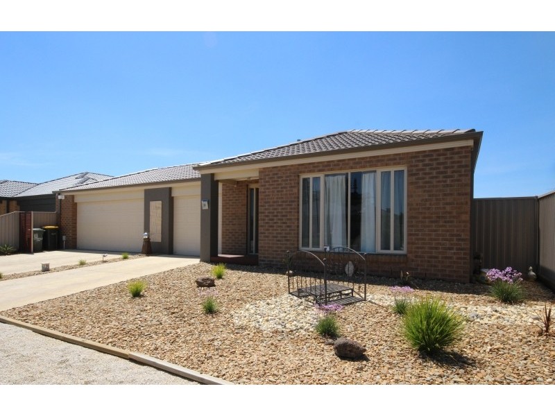 51 Majestic Way, Delacombe VIC 3356
