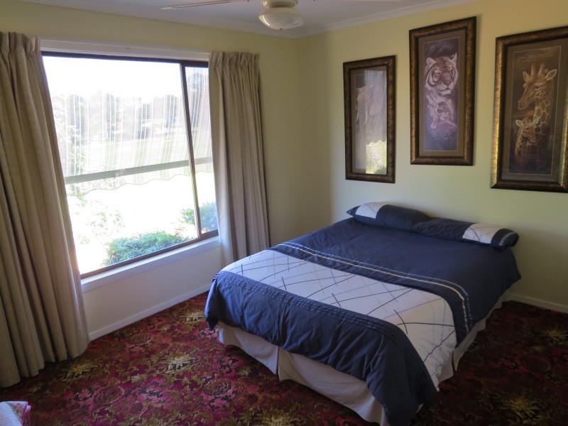 786 Brays Road, Ross Creek VIC 3351