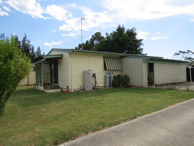 10 Beckwith Street, Clunes VIC 3370