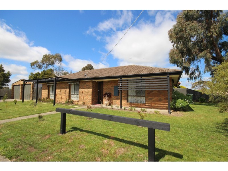 1 Kowree Crescent, Sebastopol VIC 3356