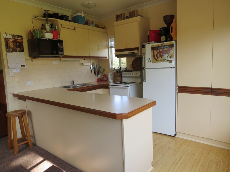 330 State Forest Road, Ross Creek VIC 3351