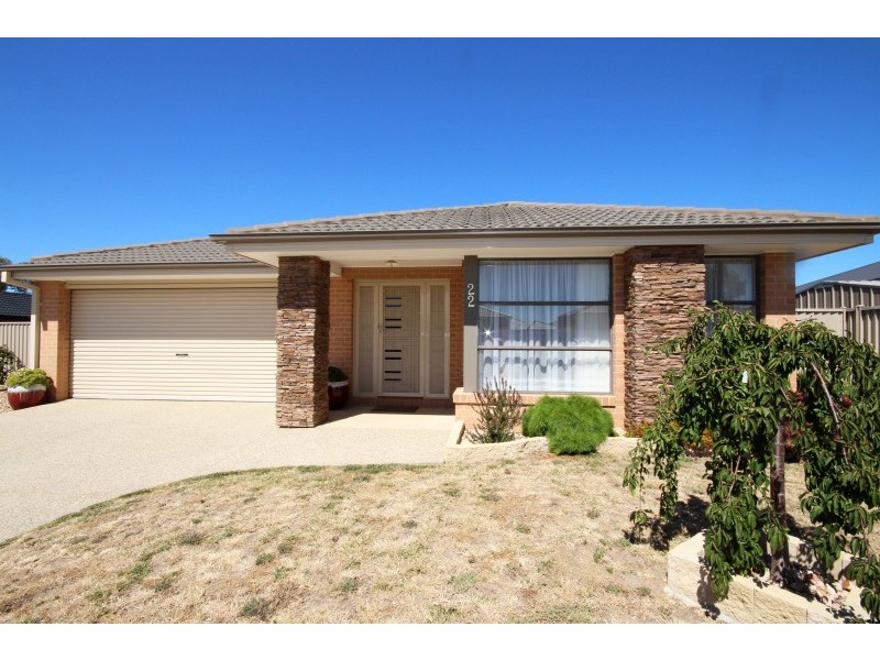 22 Grand Junction Drive, Miners Rest VIC 3352