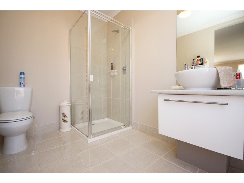 22 Grand Junction Drive, Miners Rest VIC 3352