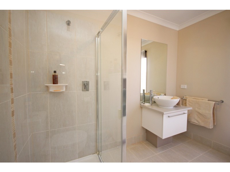 22 Grand Junction Drive, Miners Rest VIC 3352