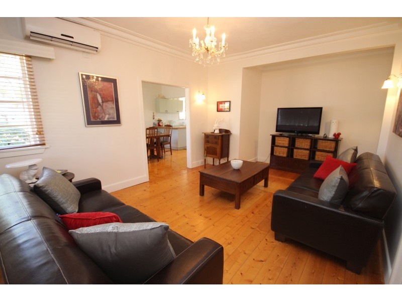 4 Exchange Street, Newington VIC 3350