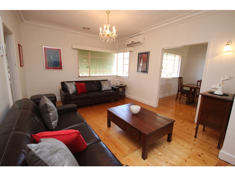 4 Exchange Street, Newington VIC 3350