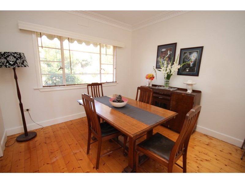 4 Exchange Street, Newington VIC 3350