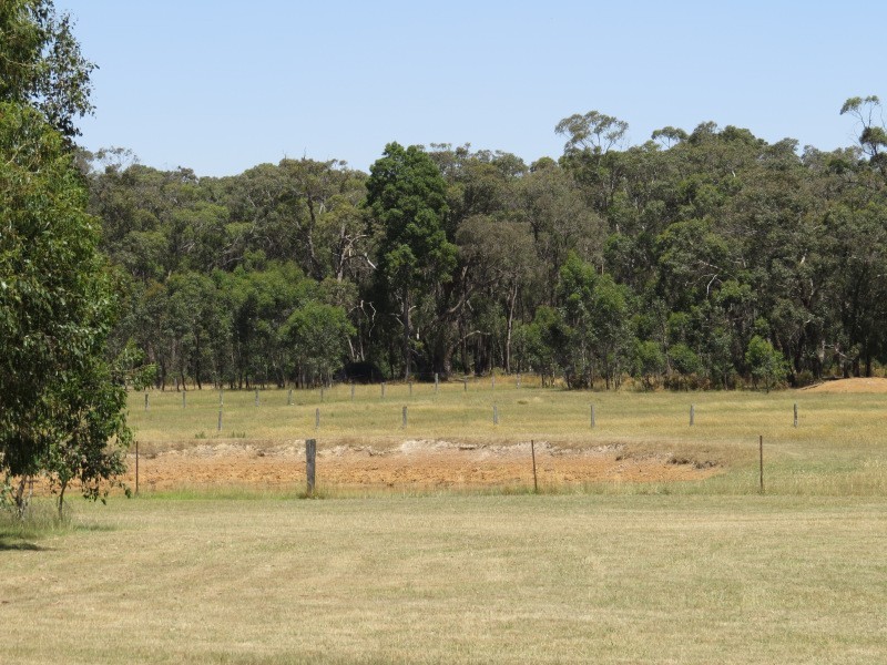 314 State Forest Road, Ross Creek VIC 3351