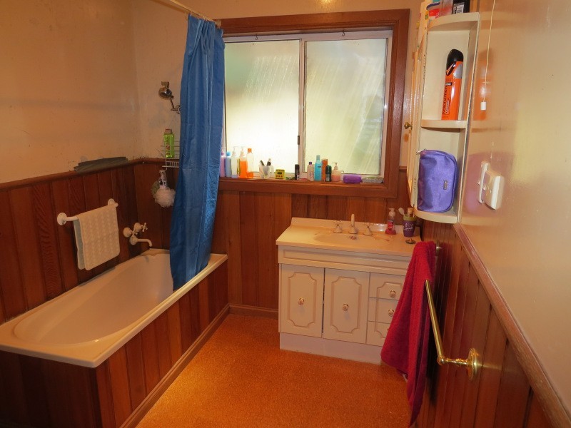 306 State Forest Road, Ross Creek VIC 3351