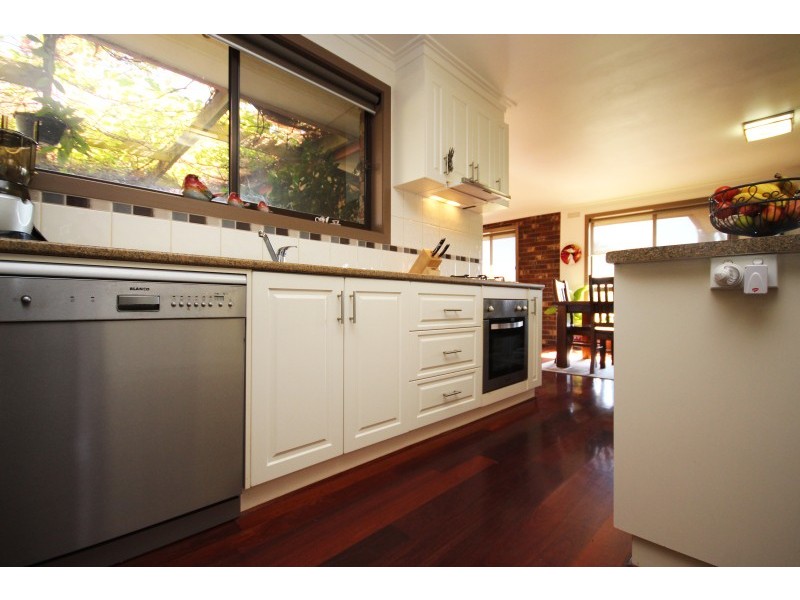 20 Main Road, Hepburn Springs VIC 3461