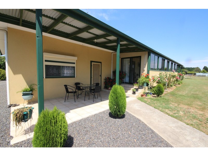21 Mess Mate Road, Lyonville VIC 3461