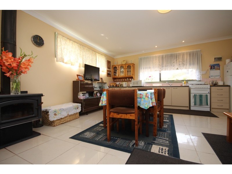 21 Mess Mate Road, Lyonville VIC 3461