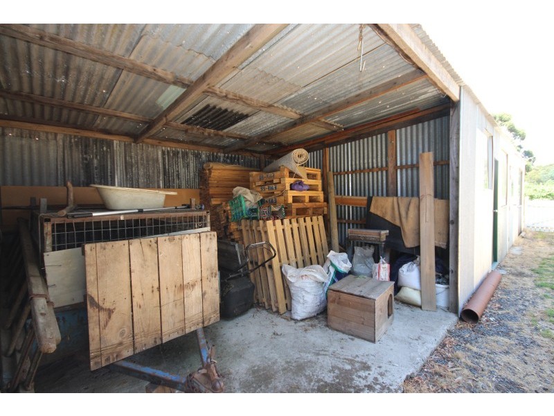 21 Mess Mate Road, Lyonville VIC 3461