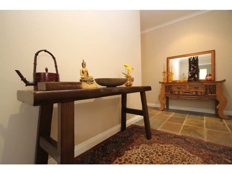 10 Hobbles Road, Coomoora VIC 3461