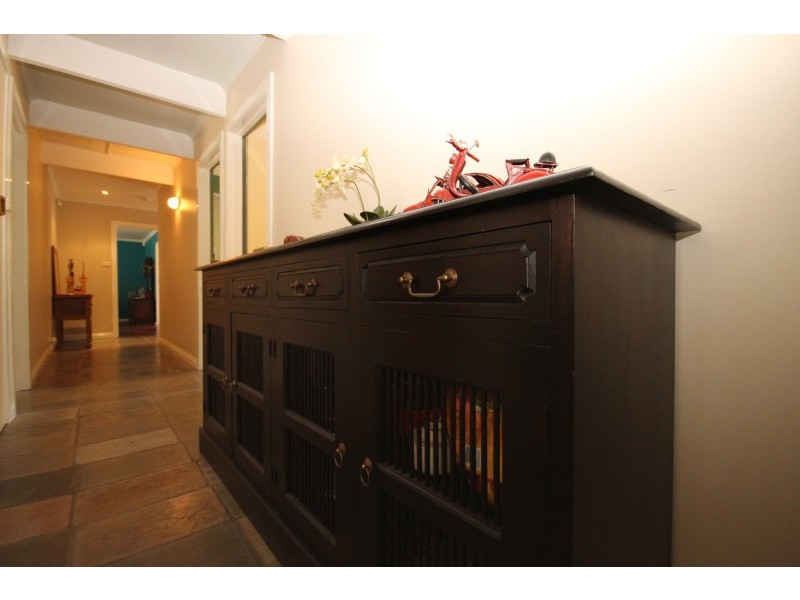 10 Hobbles Road, Coomoora VIC 3461