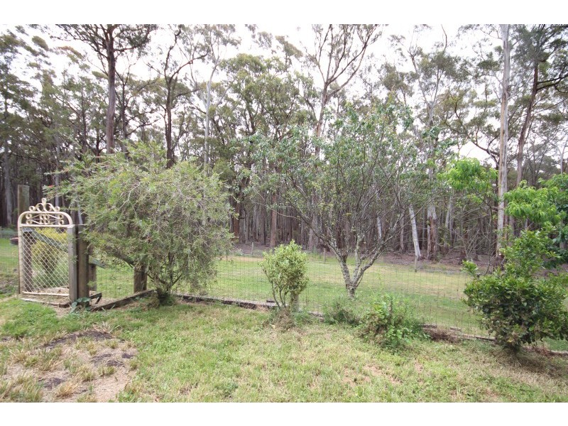 10 Hobbles Road, Coomoora VIC 3461