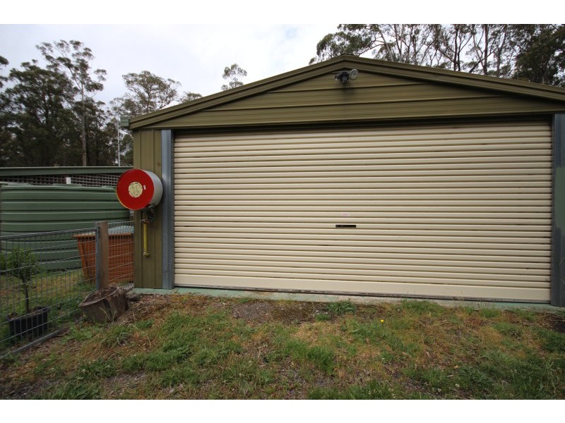 10 Hobbles Road, Coomoora VIC 3461