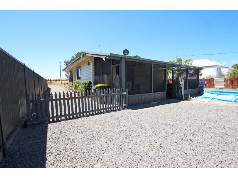 7 Clarke Street, Miners Rest VIC 3352