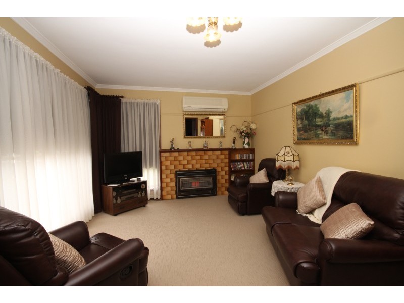 22 Roff Street, Ballarat East VIC 3350