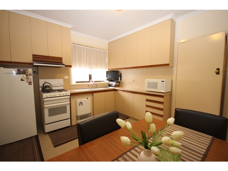 22 Roff Street, Ballarat East VIC 3350