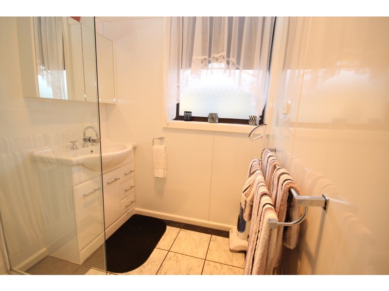 22 Roff Street, Ballarat East VIC 3350