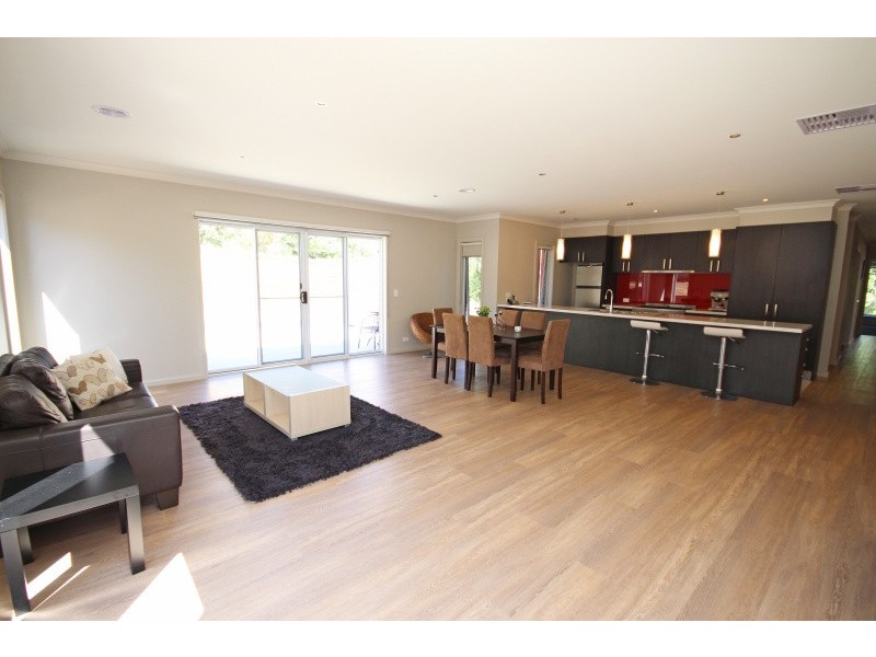 13 Heron Ridge, Brown Hill VIC 3350