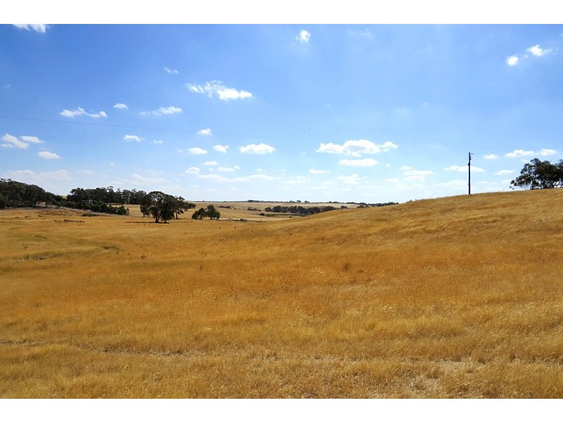 75 Fells Gully Road, Mount Glasgow VIC 3371