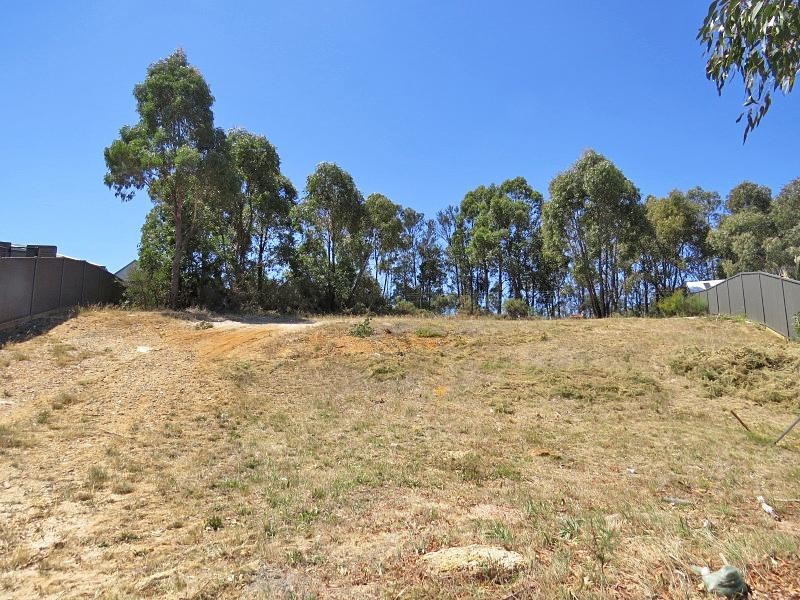 4 Oakdene Court, Ballarat North VIC 3350