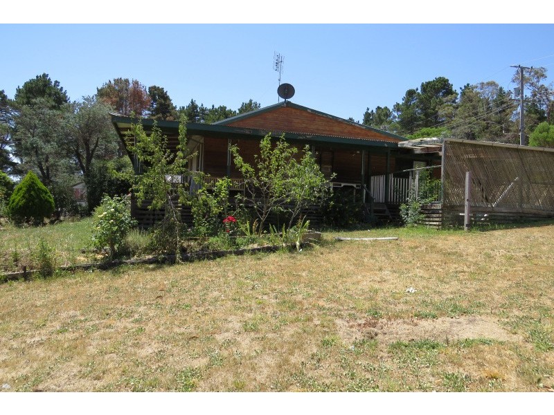 10 & 12 Young Street, Linton VIC 3360