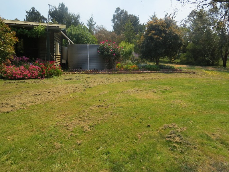 221 Happy Valley Road, Happy Valley VIC 3351