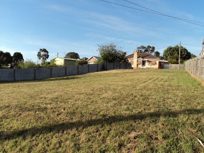 606 Grant Street, Golden Point VIC 3350