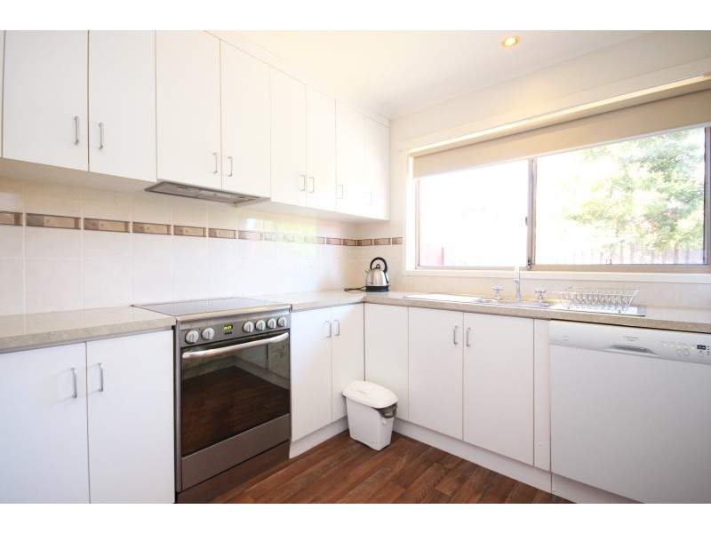 9a Murray Street, Newington VIC 3350