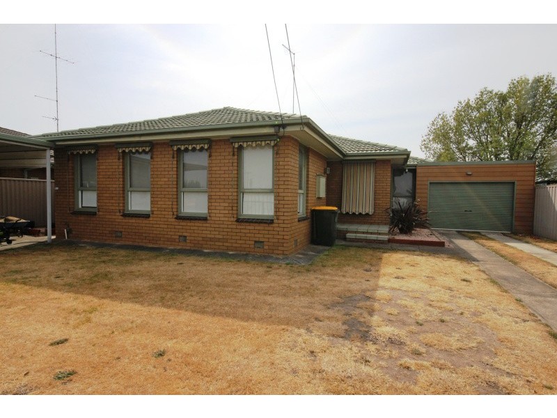 518 Gillies Street, Wendouree VIC 3355