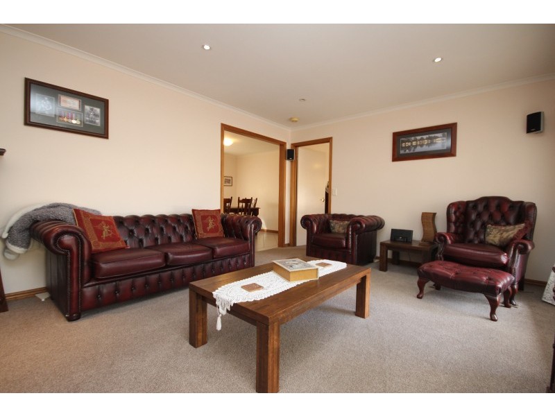 5 Cooinda Drive, Delacombe VIC 3356