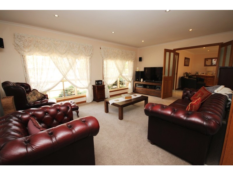 5 Cooinda Drive, Delacombe VIC 3356