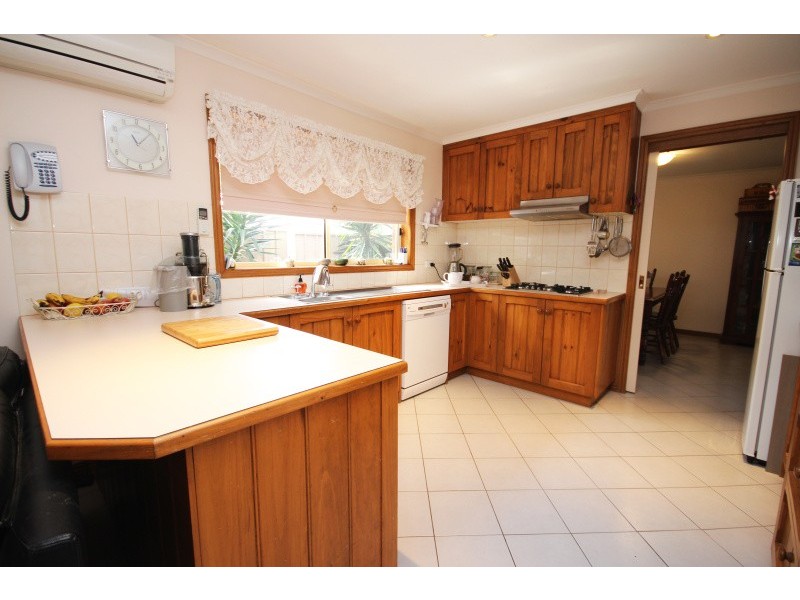 5 Cooinda Drive, Delacombe VIC 3356