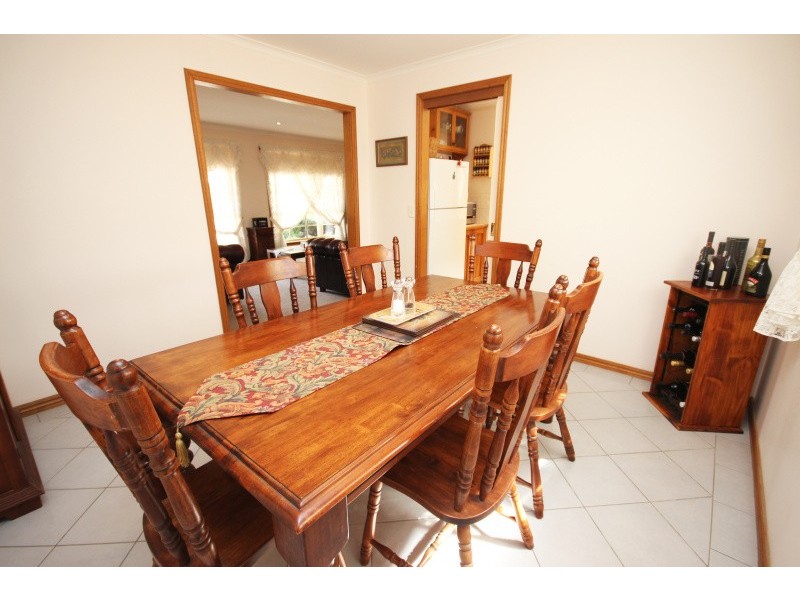 5 Cooinda Drive, Delacombe VIC 3356