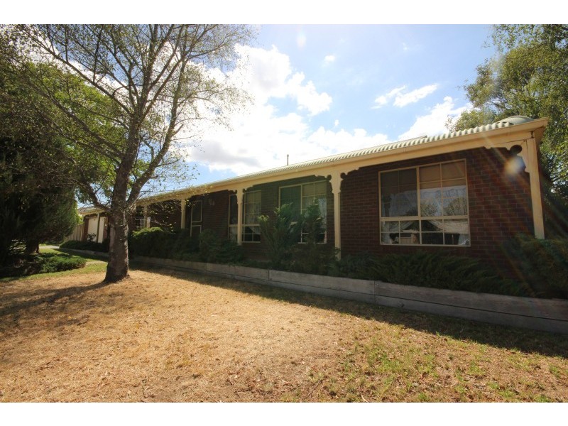 5 Cooinda Drive, Delacombe VIC 3356