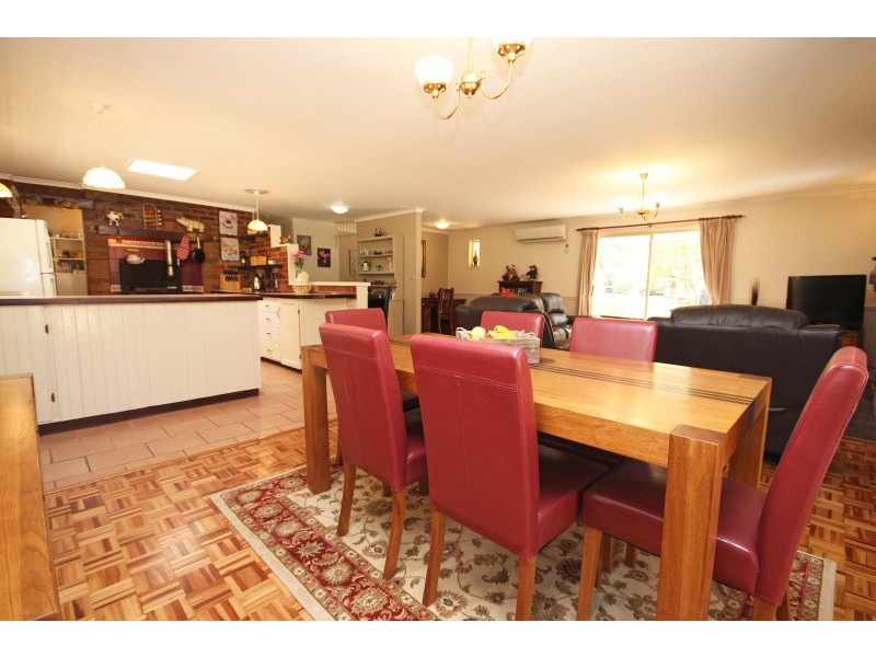 19 Diamonds Lane, Lal Lal VIC 3352