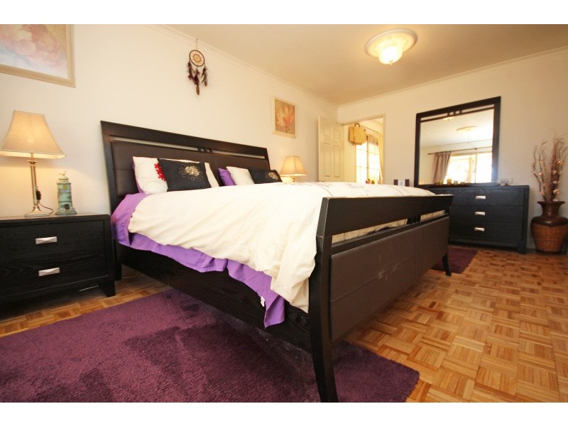 19 Diamonds Lane, Lal Lal VIC 3352