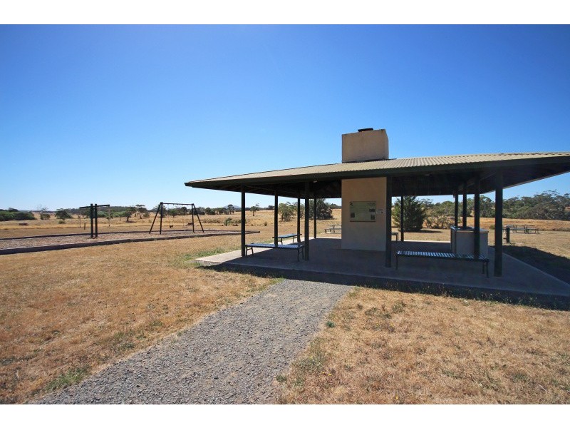 19 Diamonds Lane, Lal Lal VIC 3352